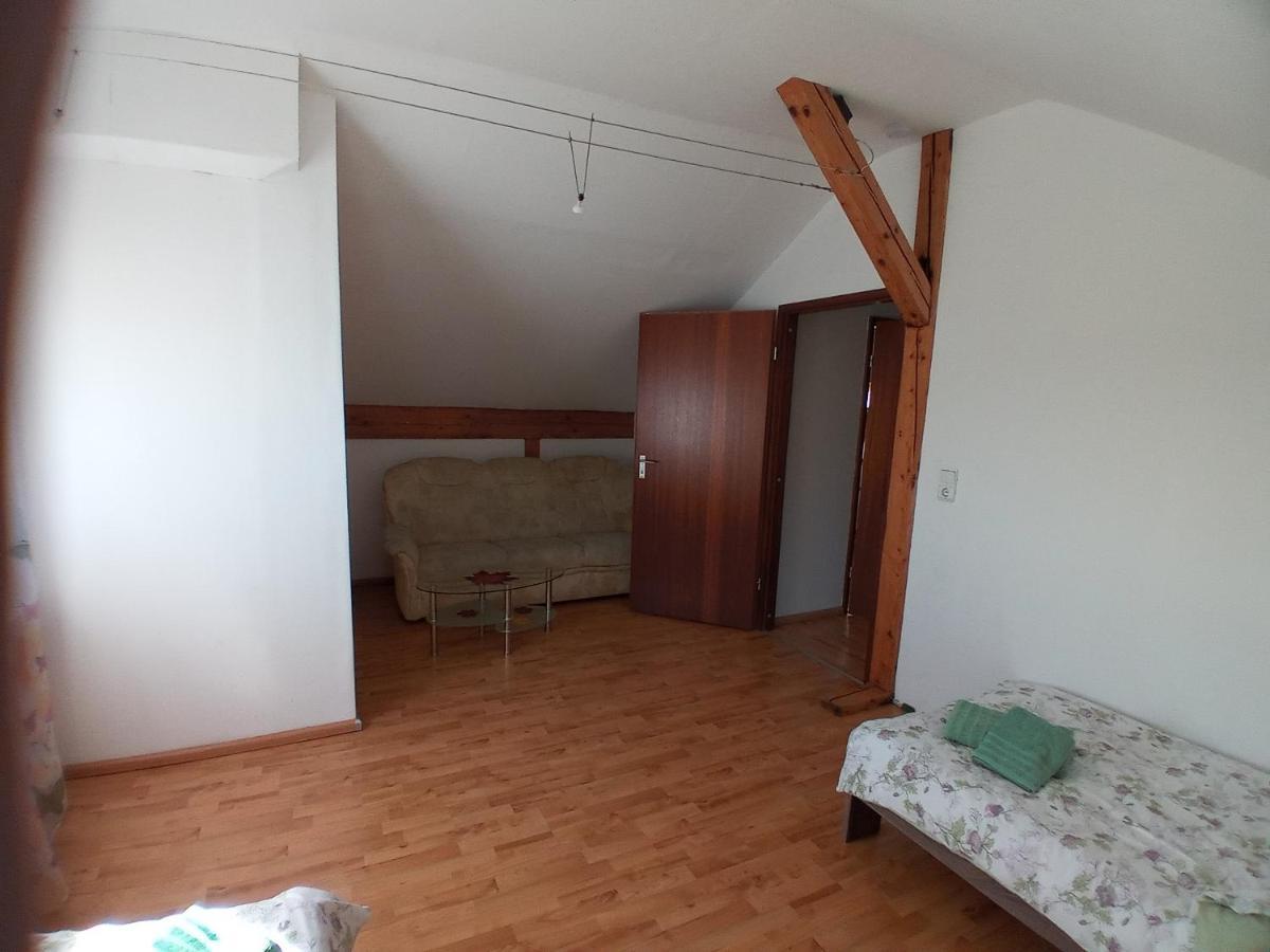 Wohnung Mit 2 - 3 Zimmern Ballenberg Exteriör bild