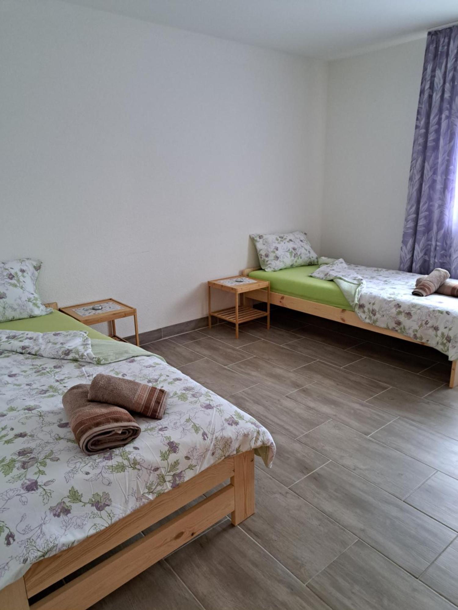 Wohnung Mit 2 - 3 Zimmern Ballenberg Exteriör bild