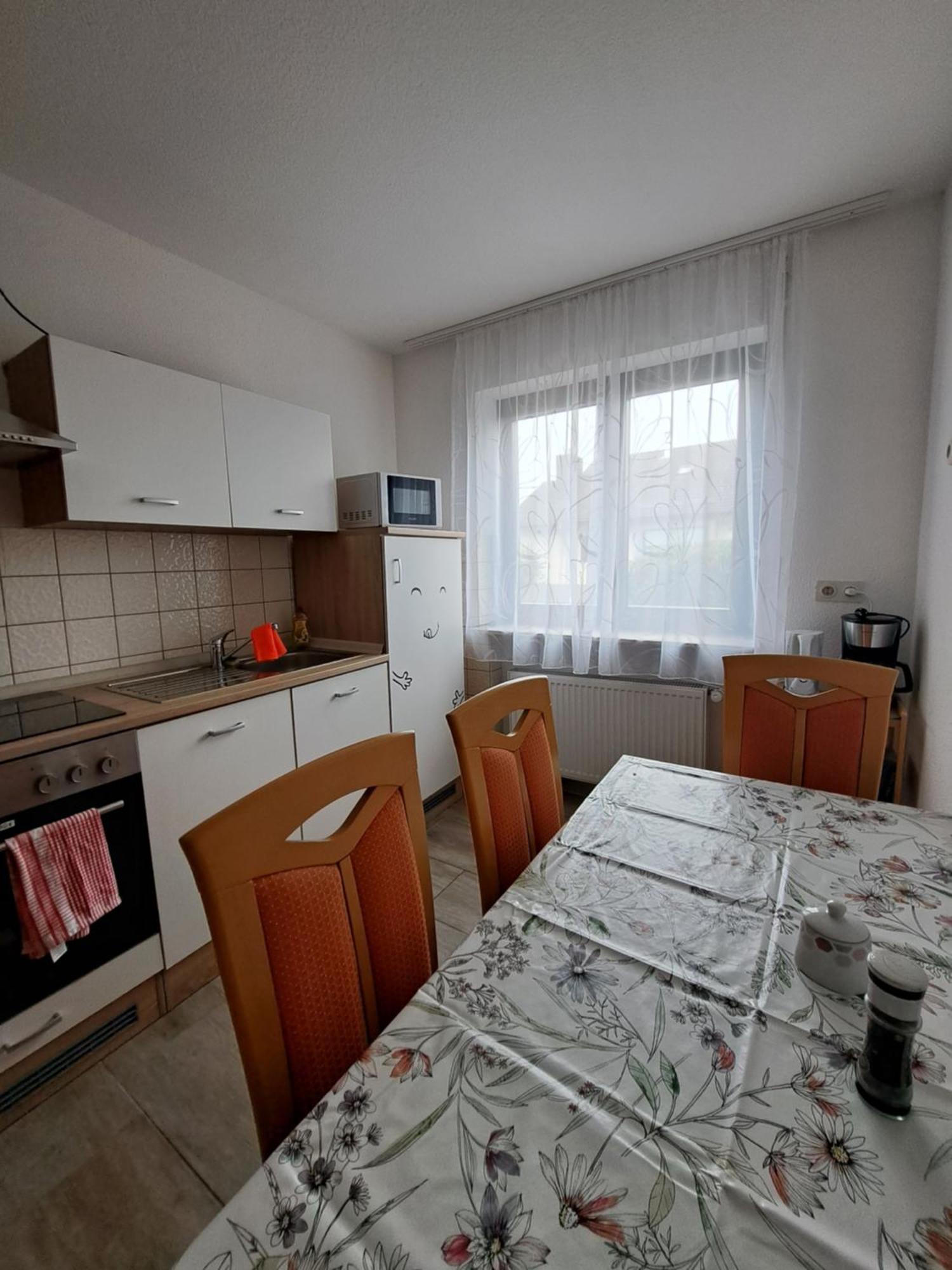 Wohnung Mit 2 - 3 Zimmern Ballenberg Exteriör bild